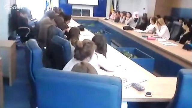 Embedded thumbnail for Să înțelegem economia în ansamblu: datele macroeconomiei